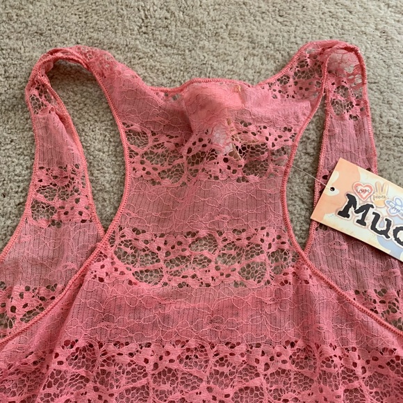 Mudd Medium Razorback Tank Top Bundle - Picture 6 of 8